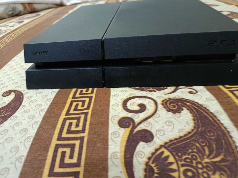 Продавам playstation4