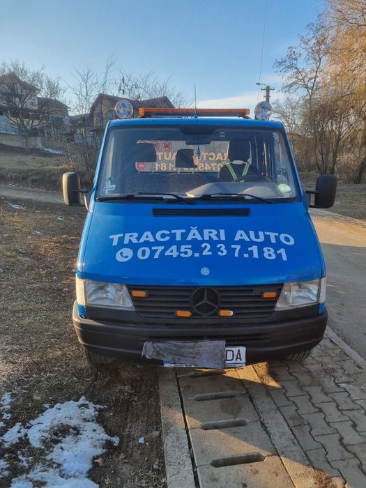 Vând auto platformă