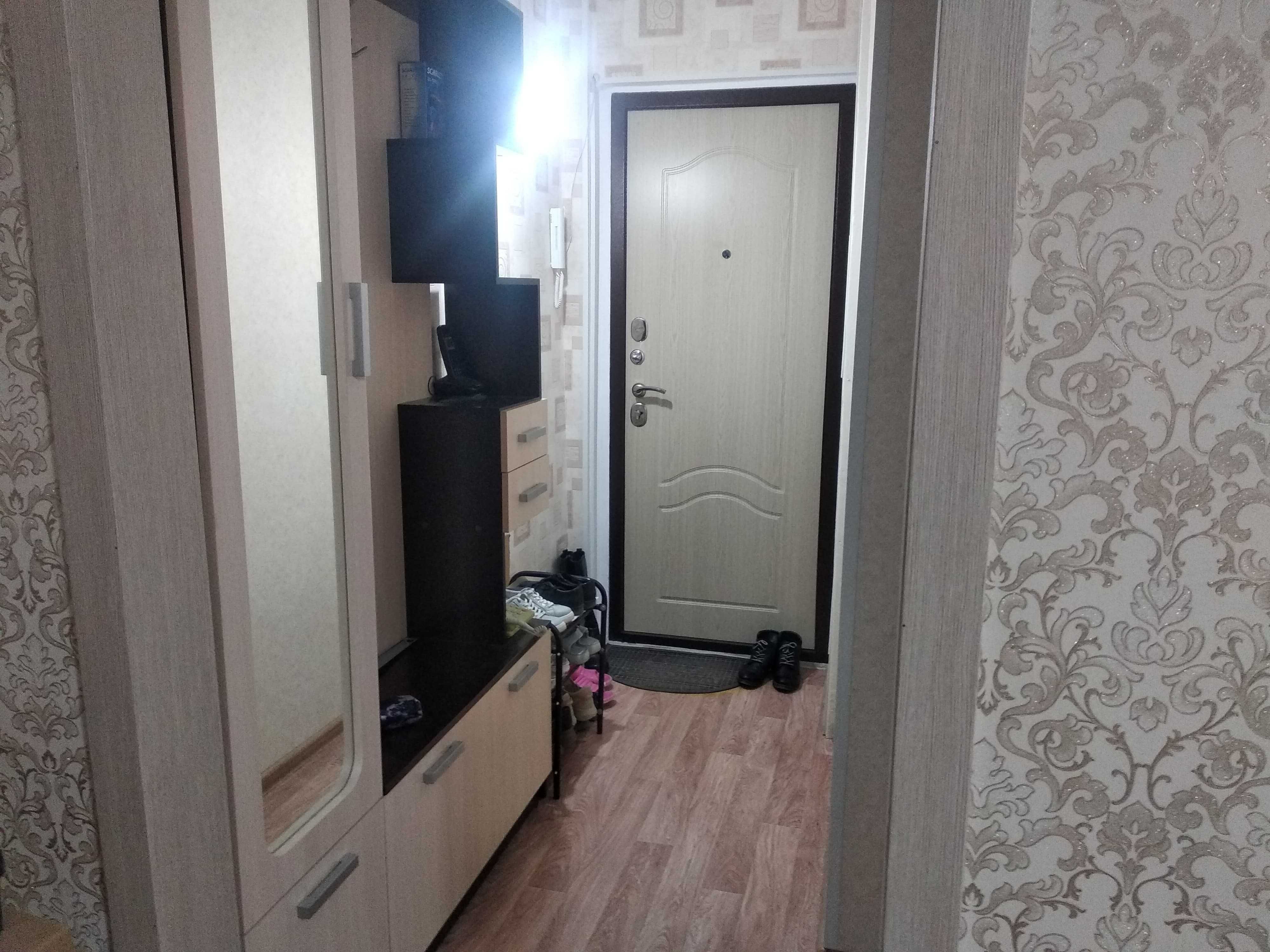Срочно Продам 2-х комнатную квартиру