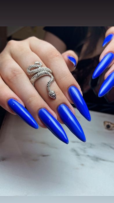 Laura Nail Artist