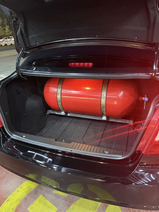 Chevrolet jentra sotiladi full metan gaz qoyilgan .Srochno sotiladi