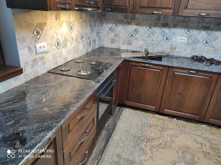 Blat Trepte Glaf - Prelucrare Montaj Granit  Marmura Quartz