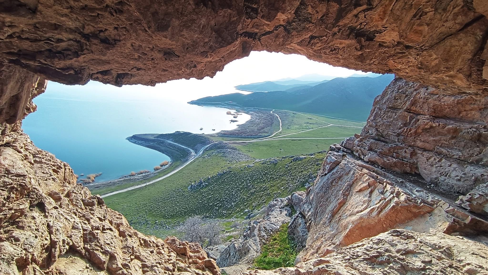 Микроавтобус в горы Тянь-Шаня, Самарканд и др. Гид-водитель.