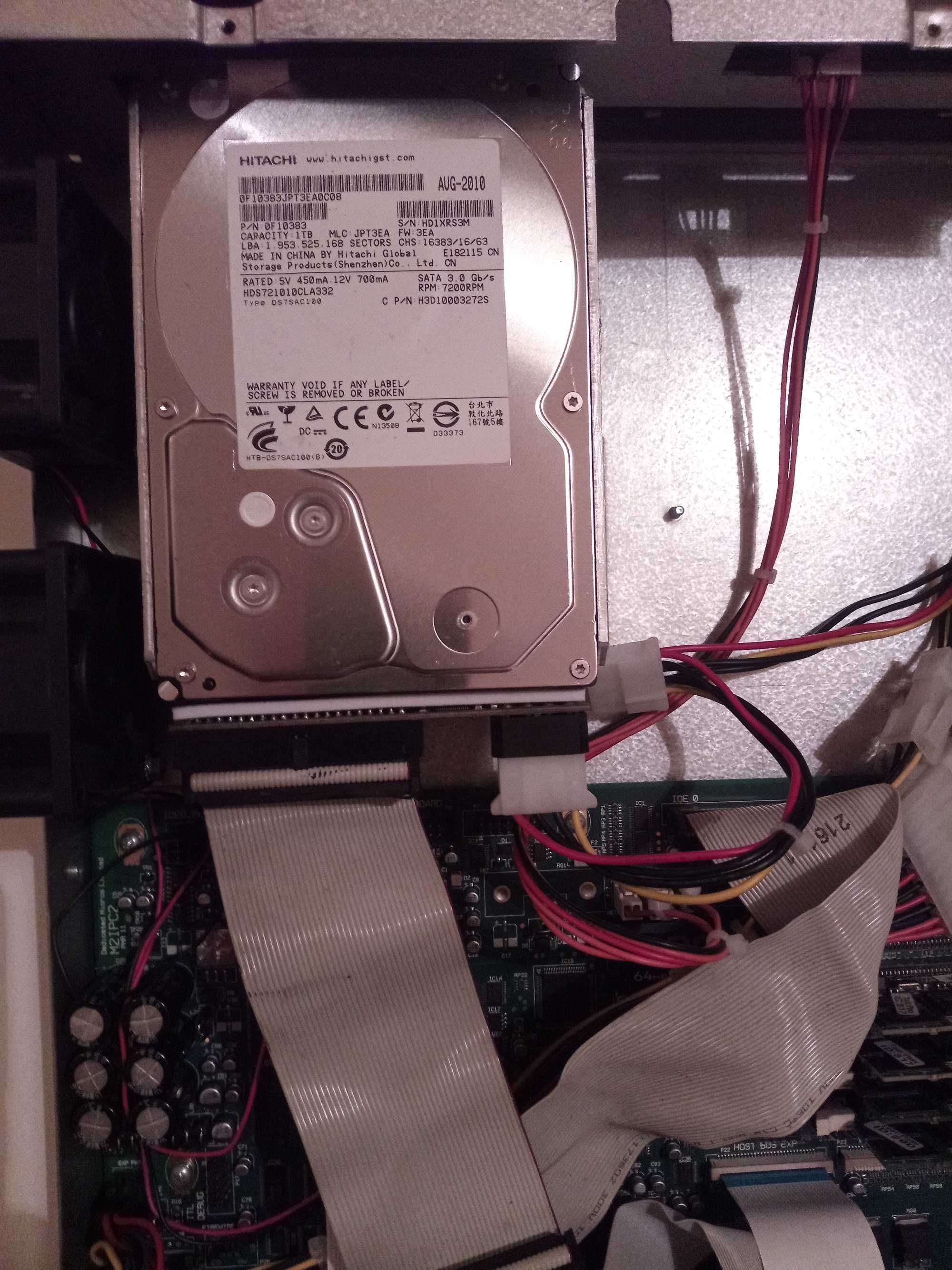 dvr i с подарък хард дискове 3 броя
