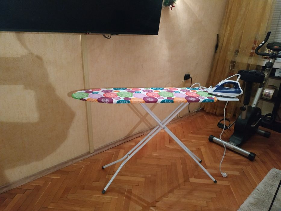 Регулируема дъска за гладене