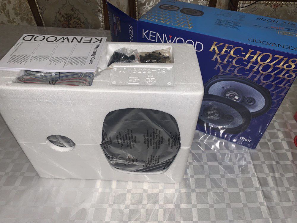 Продам Kenwood 718HQ