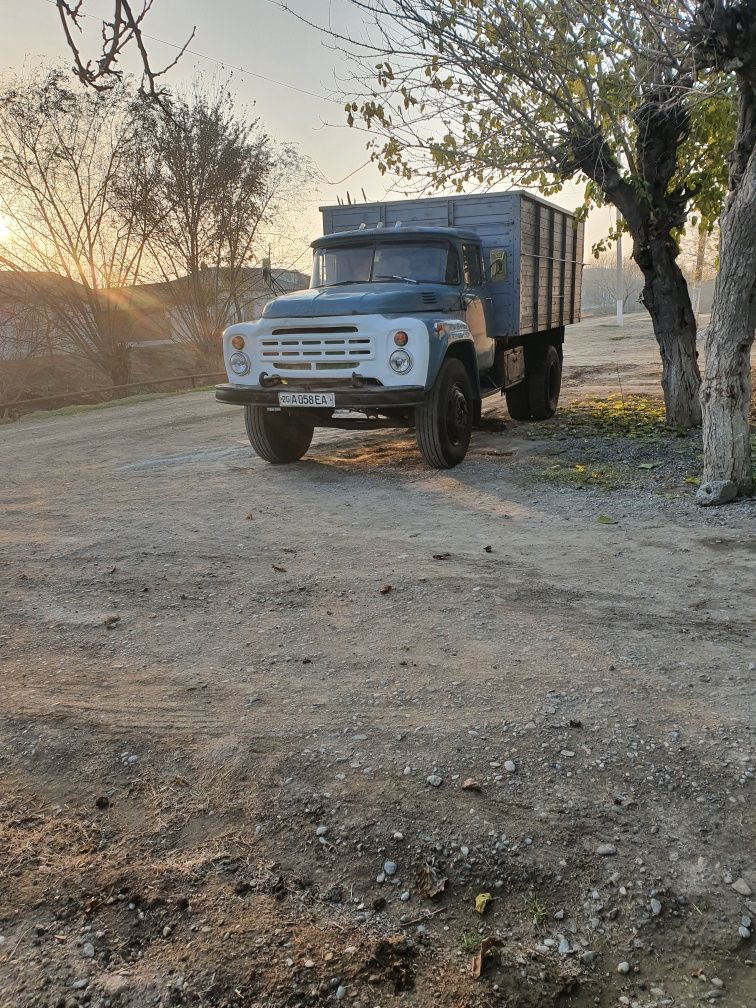 Zil 130 sotiladi yili 87 8000$