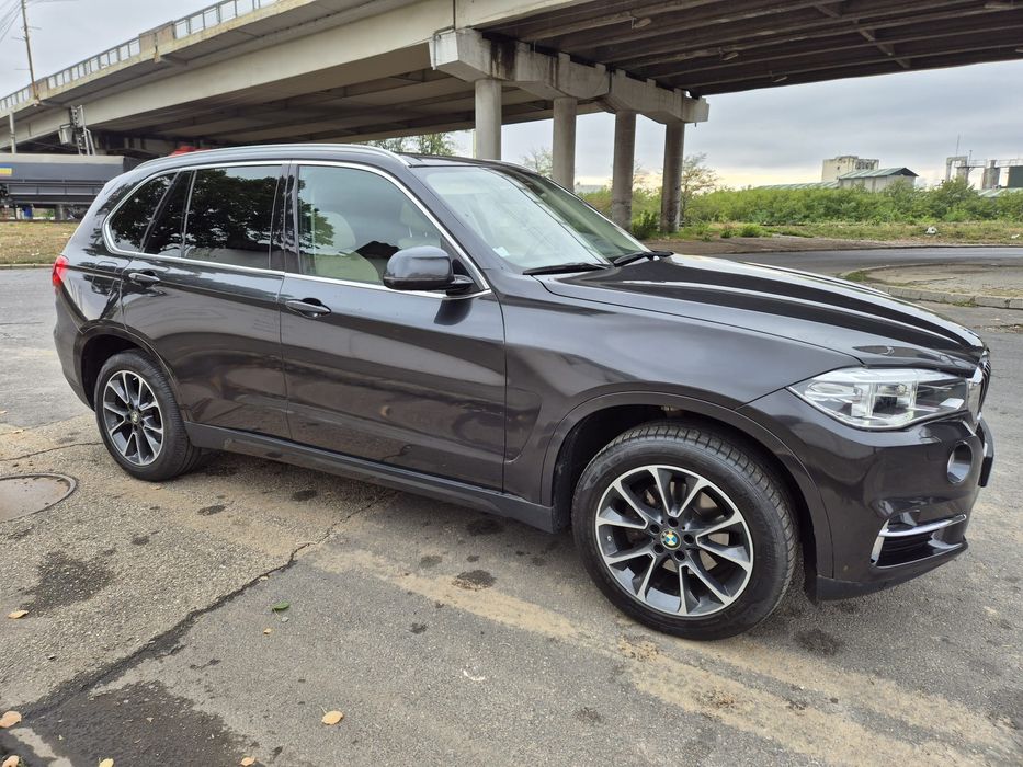 Bmw X5 F15 3.0d 7loc Full euro 6 pret 15900€