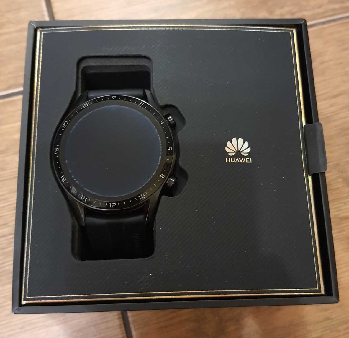 Huawei GT2 Smartwatch Смартчасовник Фитнес Тракър