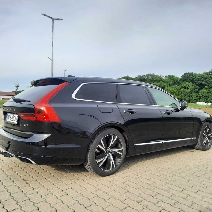 Volvo V90 – INSCRIPTION—2017