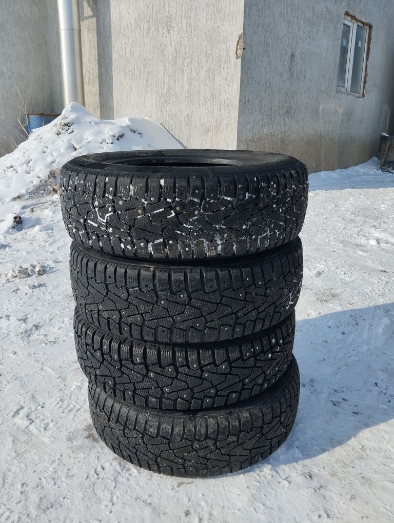 Продам зимнее шины б/у
