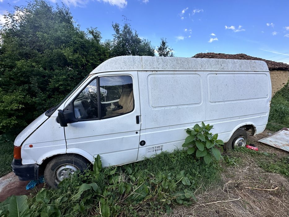 На части Ford Transit 2.5D