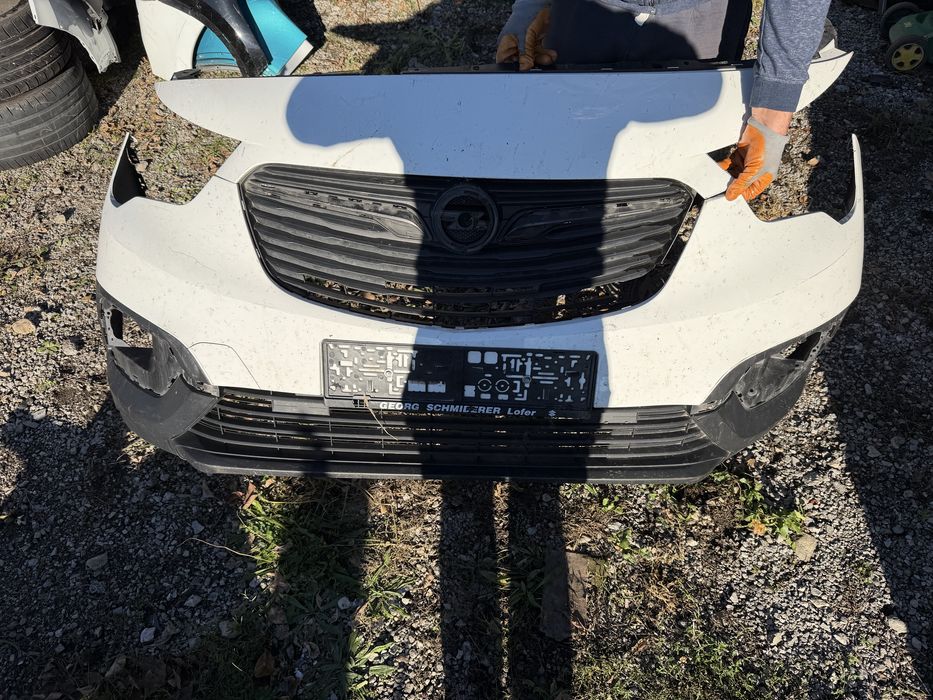 Предна броня Opel Combo 2018-