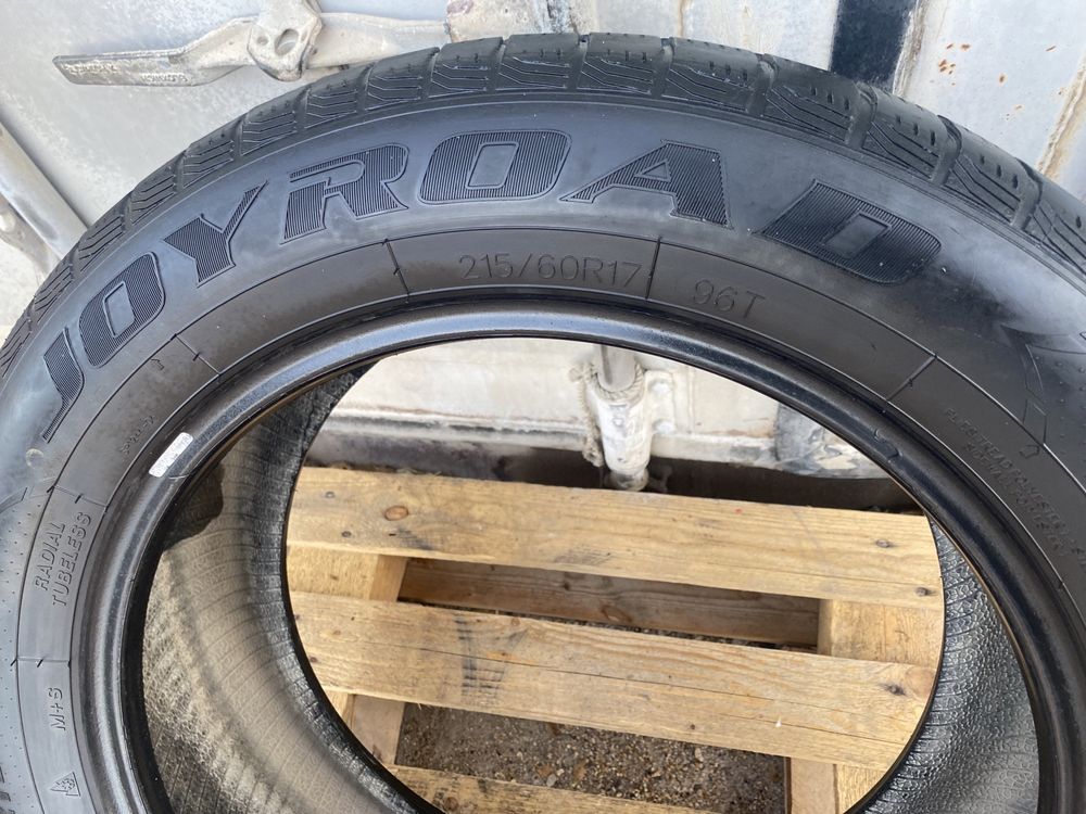 Шина 215/60R17 (1шт)