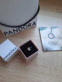 Оригинална буква R  Pandora