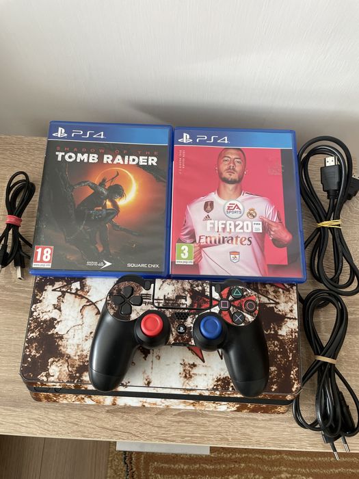 Play Station 4 slim