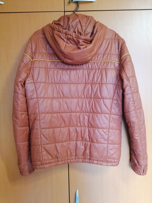 Geacă de primăvară/toamnă Hugo Boss, mărime S, unisex, stare impecabil