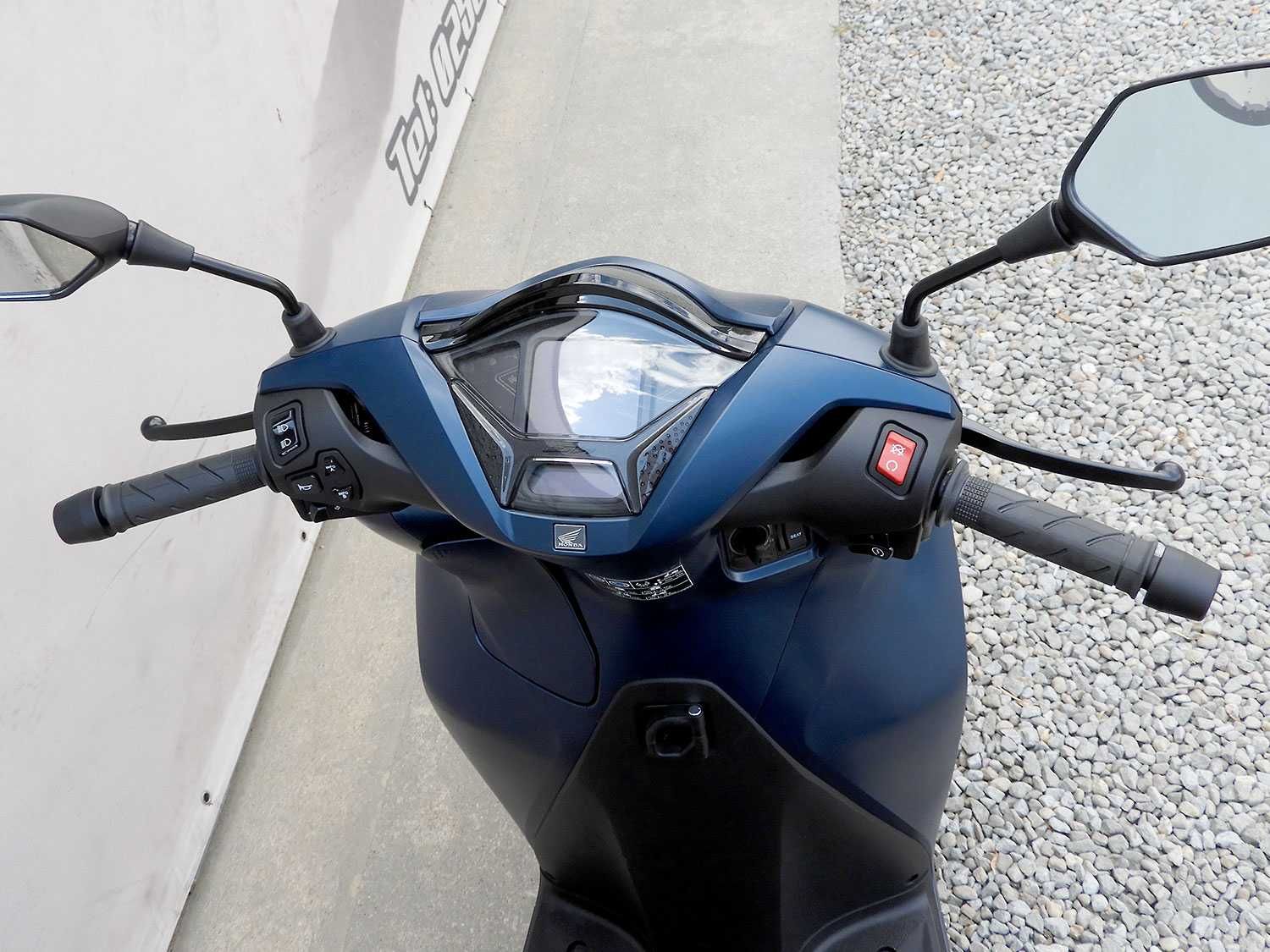 Scuter Honda SH350i ABS incl Smart Top Box 2025 | Rate | Leasing