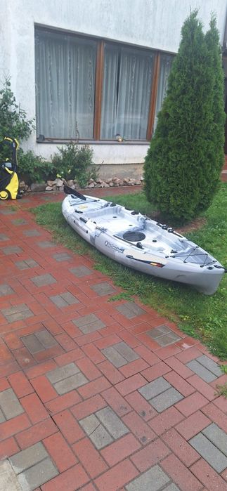 Caiac modular pentru pescuit