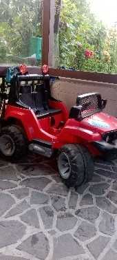 Vând Jeep copii pentru vârsta 7-8ani