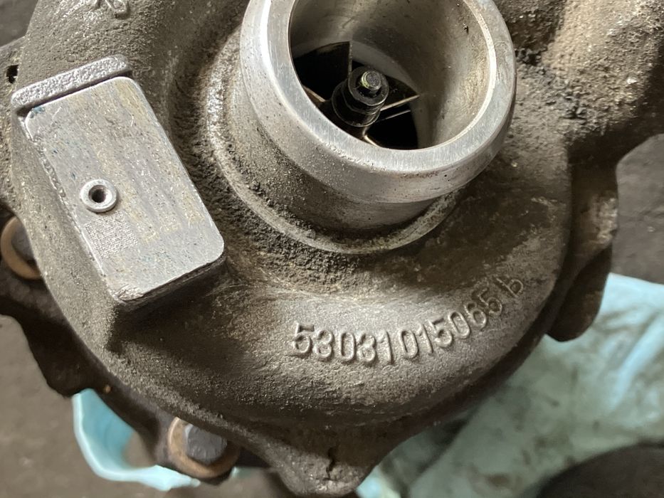 Turbina audi a4 2.0d 2009 ‘defecta’