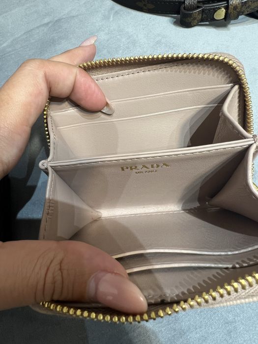 Portofel prada beige