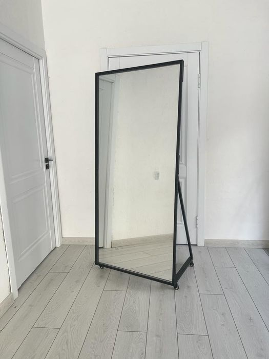 Зеркало напольное металлическим каркасом ЕСТЬ В НАЛИЧИИ