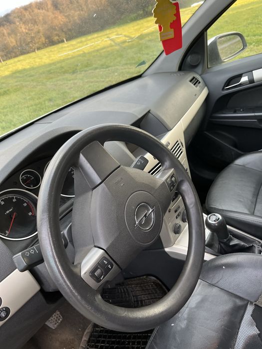 Opel astra H 2008