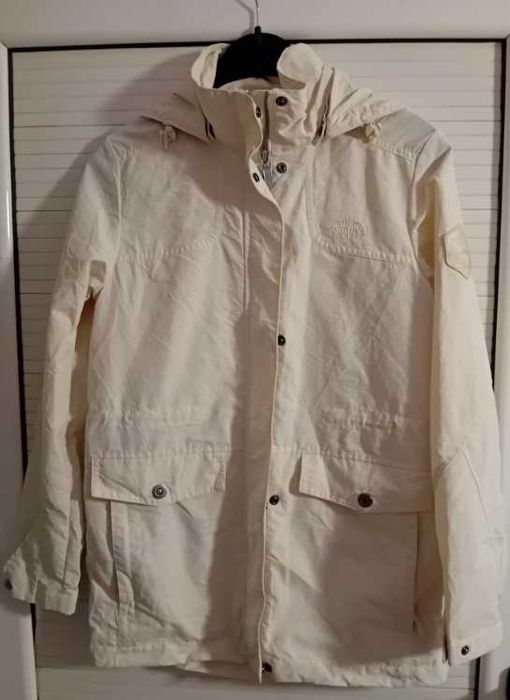 Оригинално дамско яке The North Face