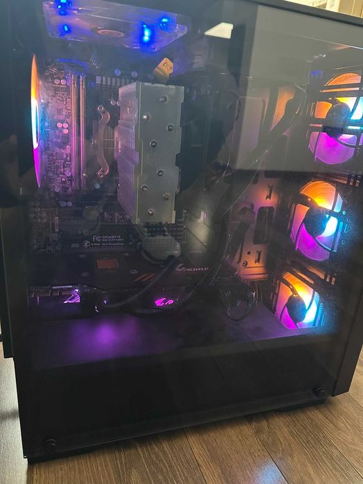 Геймърски компютър i7 / GTX 1080 Ti / 16GB RAM / SSD + HDD