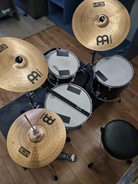 Барабани Ludwig Accent CS + чинели и хардуер