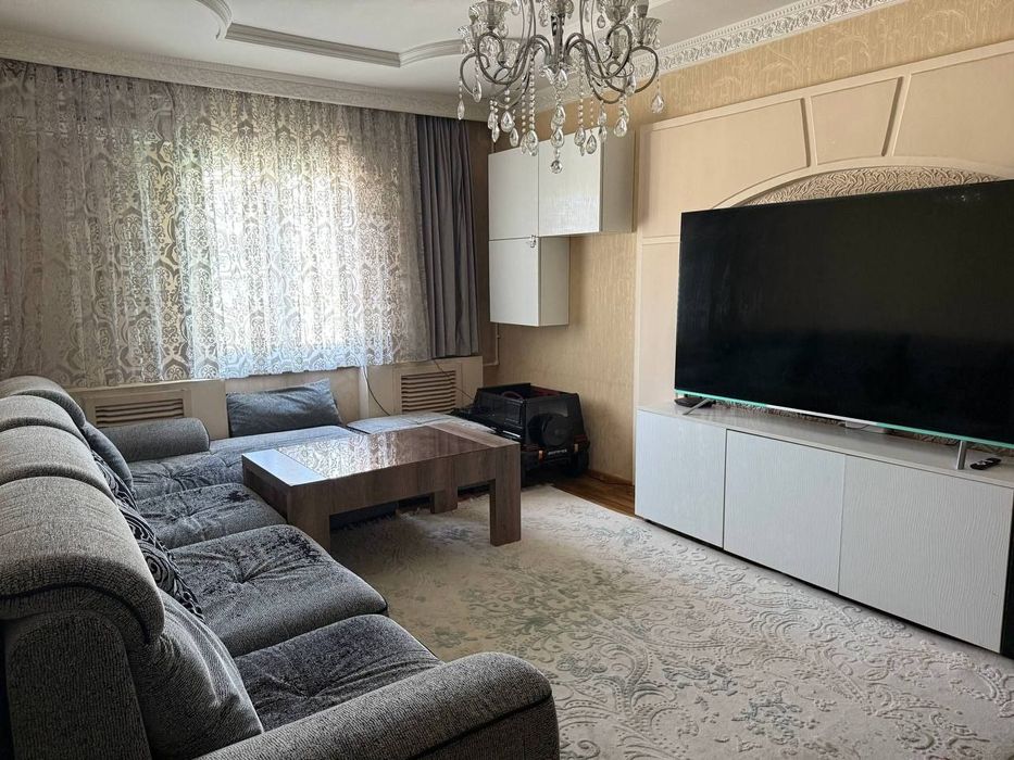 Срочно  продам евро 3 ком квартиру возле Ганги
