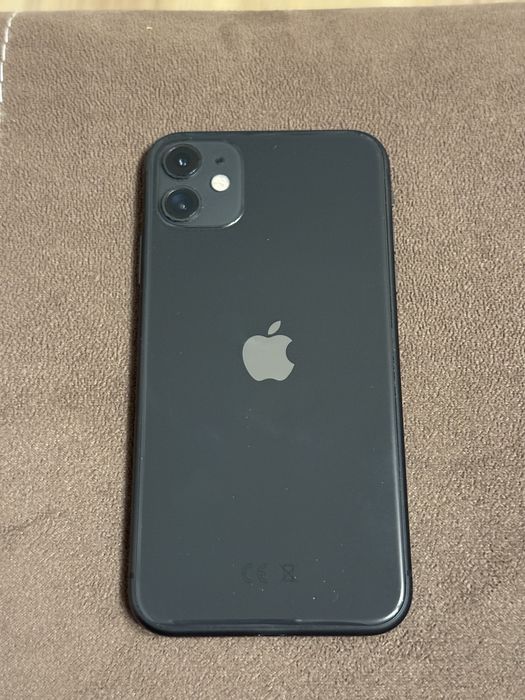 IPhone 11 черен 64 GB