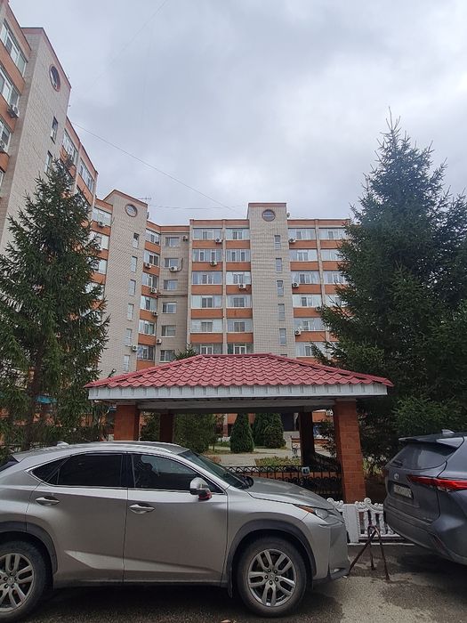 2х комнт квартира Абая 8а