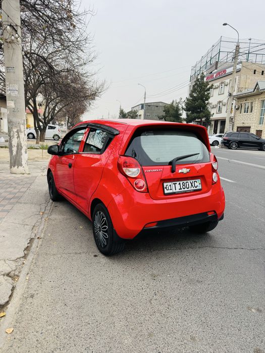 Spark avtomat sotiladi srochna