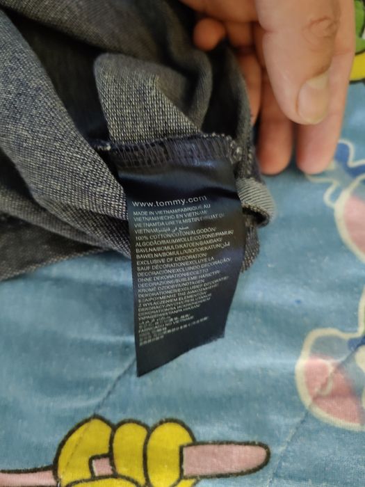 Tommy Hilfiger тениска L оргинална