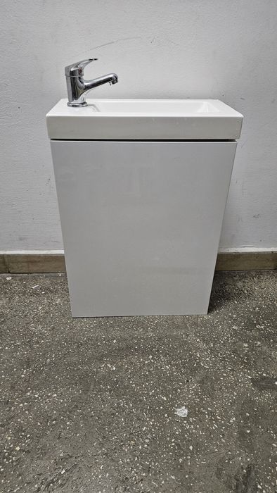 Chiuveta plus masca ingusta