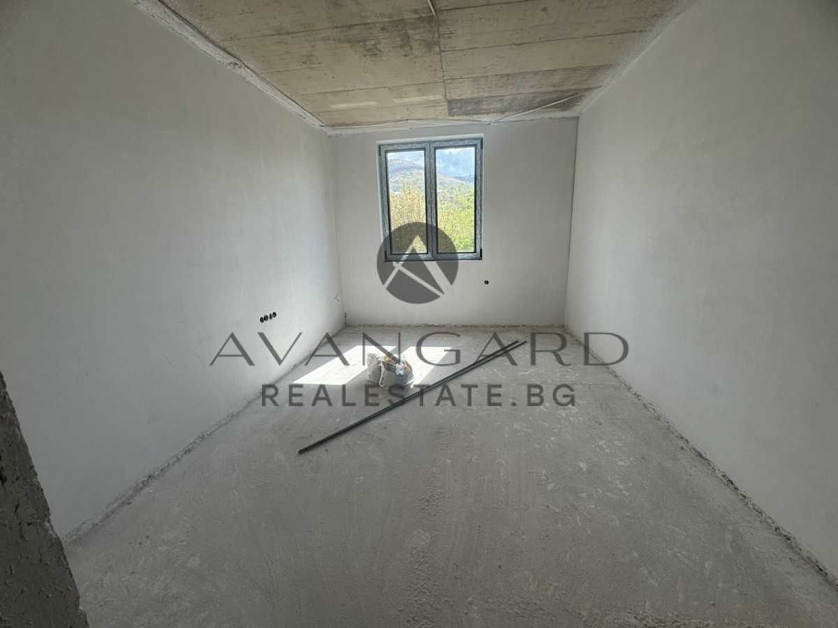 Продава се Къща в с. Марково, Област Пловдив - 191 кв.м за 1173 €/кв.м - Снимка #2