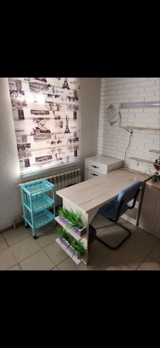 Сдается место мастеру маникюра в салоне красоты