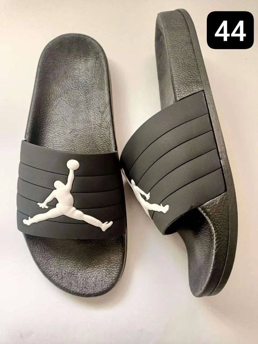 Papuci disponibili, mărimi pe poze