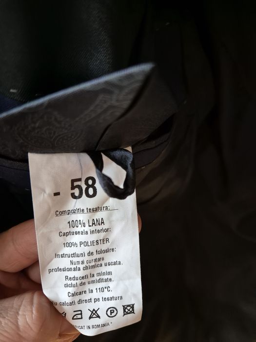 Costum barbati Men's Club