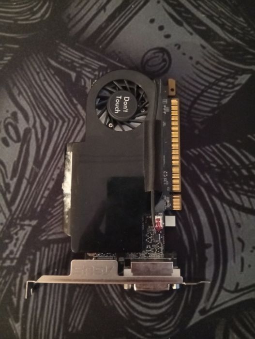 Vănd Placa video,RAMi,HDD(hard disk)