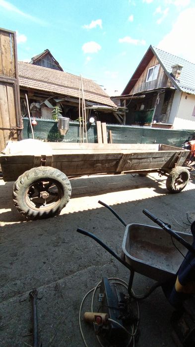 Vand căruță 4.5 metrii