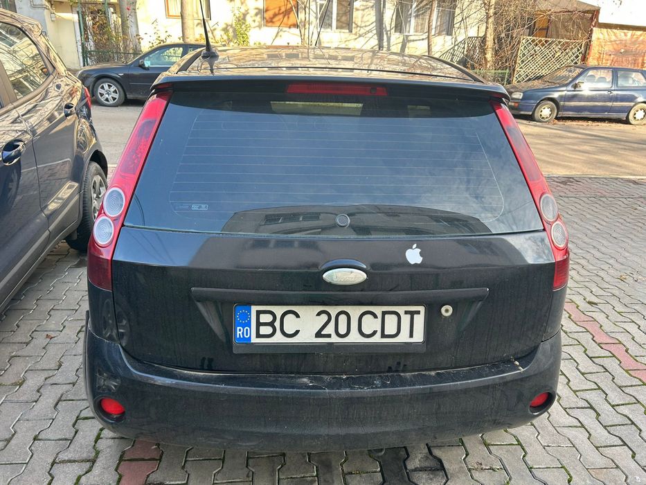 Vand ford fiesta 1.6diesel 2006