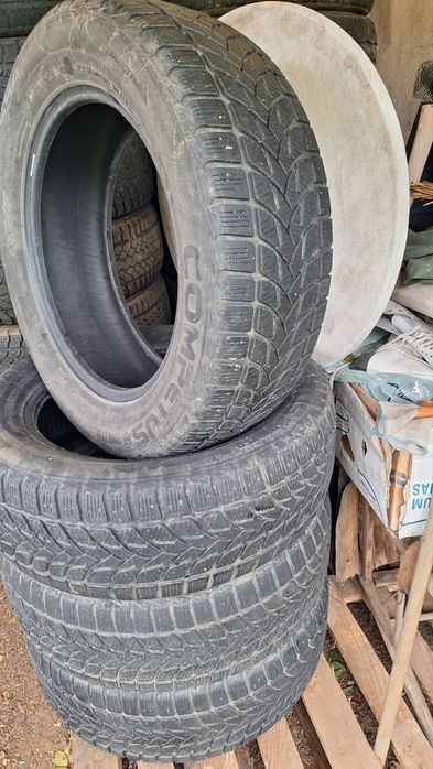 235/60/18 зимни гуми комплект