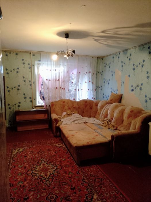 Продам 1 ком кв 37 м2 в районе 8 школы не ОКТ