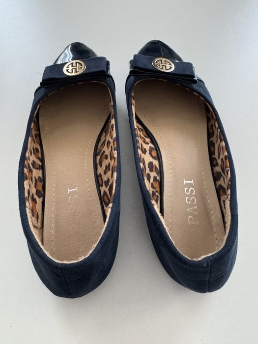 Balerini dama bleumarin