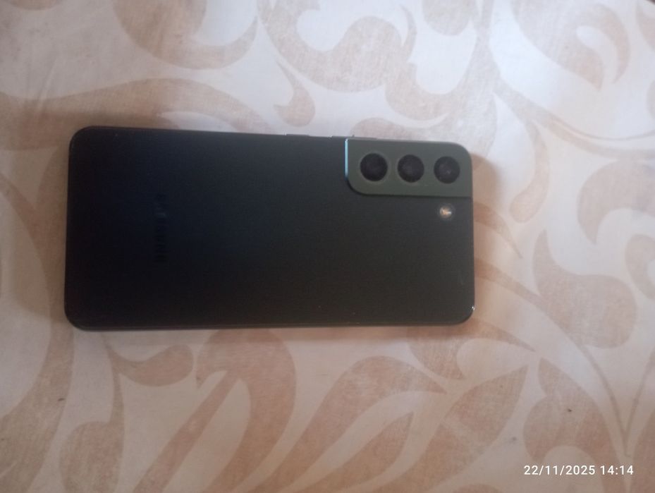 Samsung s22 sotiladi