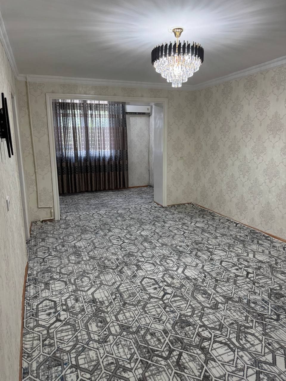 #БАЛКОН 2×6, 70м², Чилонзор 3\3\4, Продаётся Квартира