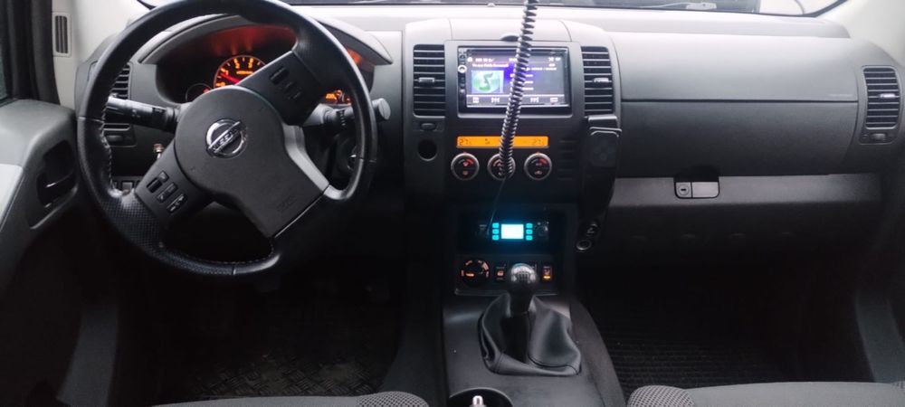 Nissan Pathfinder 2.5D
